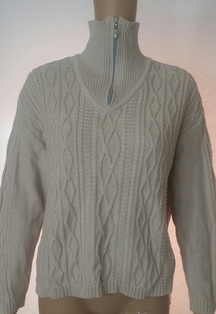 Liz Claiborne sweater